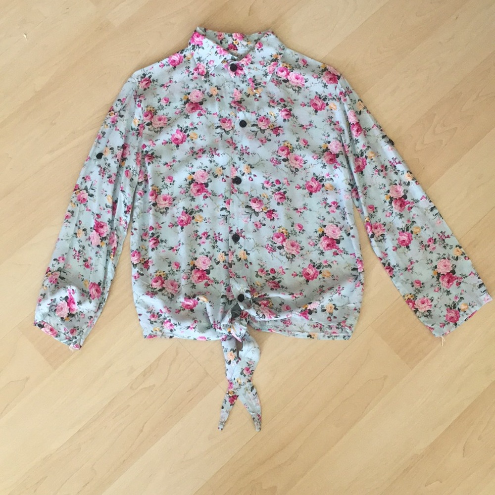 Floral tie-waisted button-down blouse